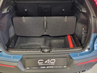 VOLVO C40
