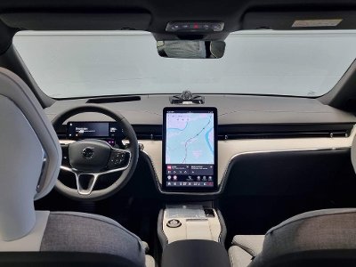 VOLVO EX90