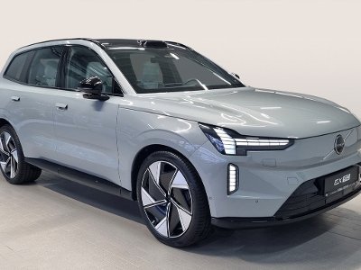 VOLVO EX90