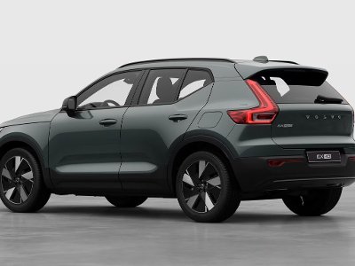 VOLVO EX40